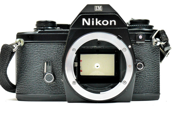 Nikon EM Reflex 24x36 Argentique - Ref 630001