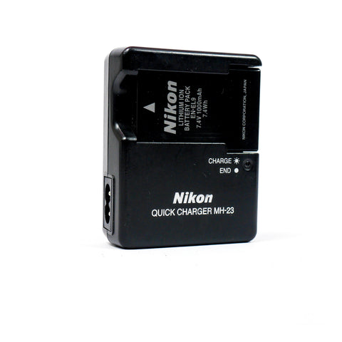 Chargeur Nikon MH-23 + Batterie EN-EL9 pour Nikon D40, D40x, D60, D3000, D5000