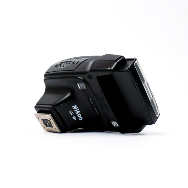 Flash Nikon SB-400 pour Reflex et Hybrides Nikon - 709001