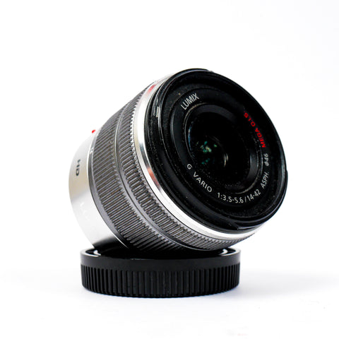 Zoom Panasonic Lumix 14 42mm Mega OIS - 709001