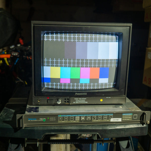 Tektronix TSG-271 PAL Televisie Testsignaalgenerator — 1U Rack — Werkend