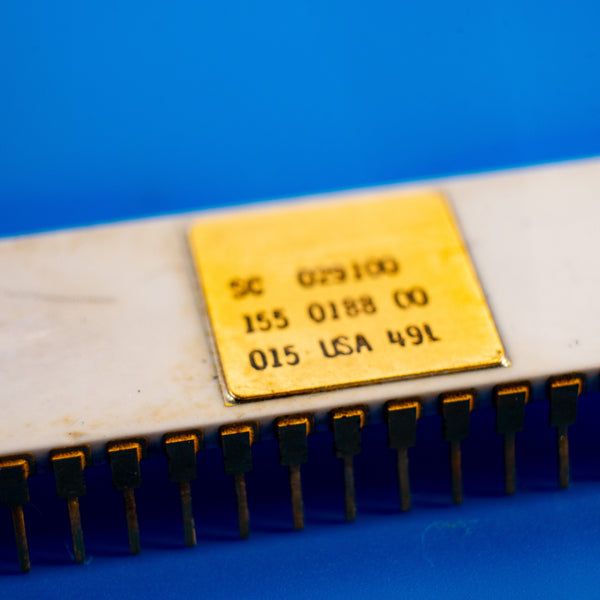 Tektronix 155-0188-00 – Custom Ceramic DIP IC – Gold Pins – Used
